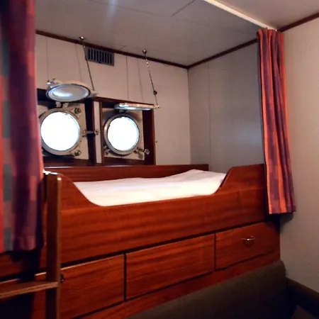 Boat Isosaari